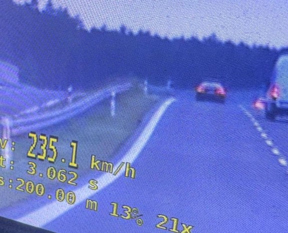 pomiar prędkości z videorejestratora